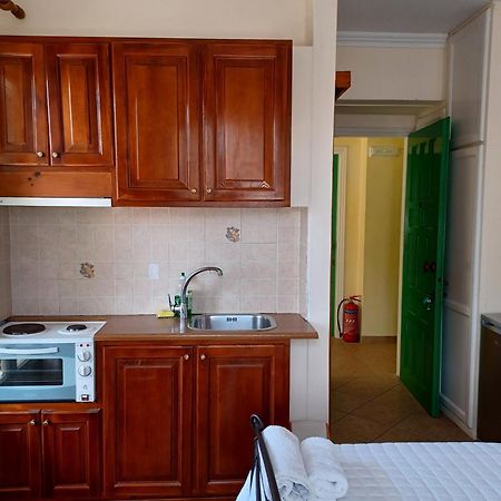 Philippos Hotel Apartments Nikiana Exterior photo